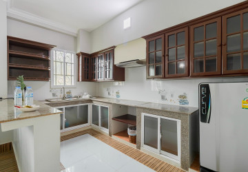 2 Bedroom Apartment For Rent - Svay Dangkum, Siem Reap thumbnail