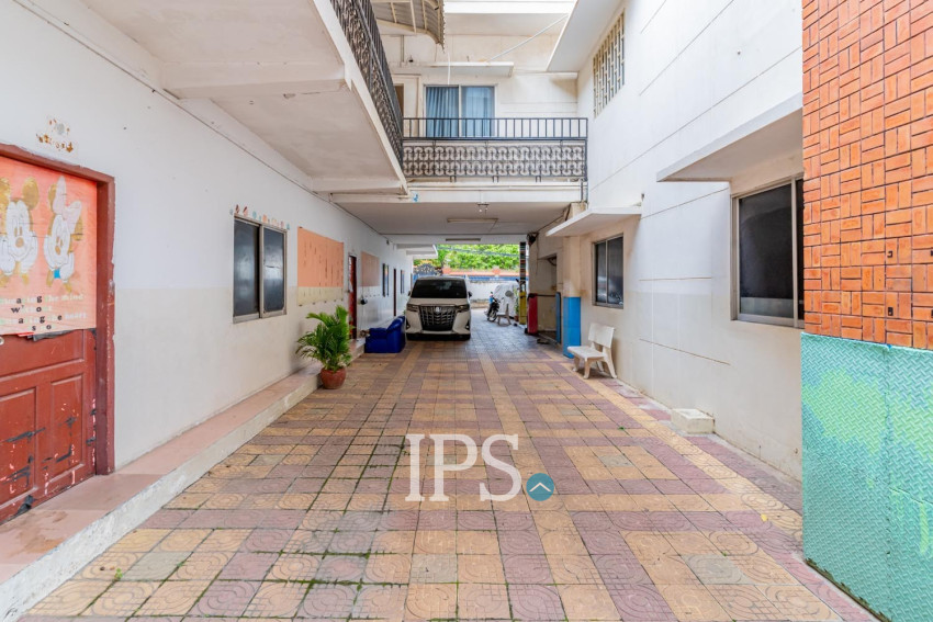 25 Room Commercial Building For Rent - Boeung Kak 1, Touk Kork, Phnom Penh