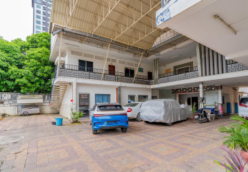 25 Room Commercial Building For Rent - Boeung Kak 1, Touk Kork, Phnom Penh thumbnail