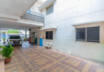 25 Room Commercial Building For Rent - Boeung Kak 1, Touk Kork, Phnom Penh thumbnail