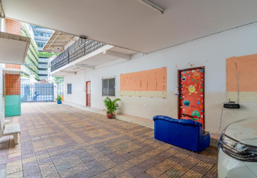 25 Room Commercial Building For Rent - Boeung Kak 1, Touk Kork, Phnom Penh thumbnail