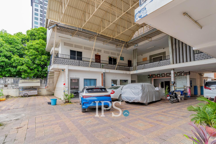 25 Room Commercial Building For Rent - Boeung Kak 1, Touk Kork, Phnom Penh