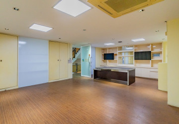 648 Sqm Commercial Building For Rent - Tumnob Tuek, BKK, Phnom Penh thumbnail