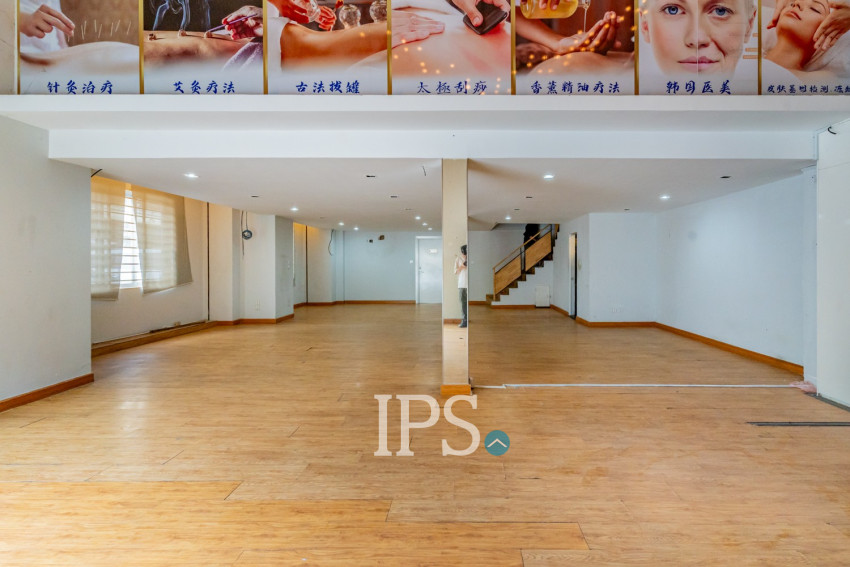 648 Sqm Commercial Building For Rent - Tumnob Tuek, BKK, Phnom Penh