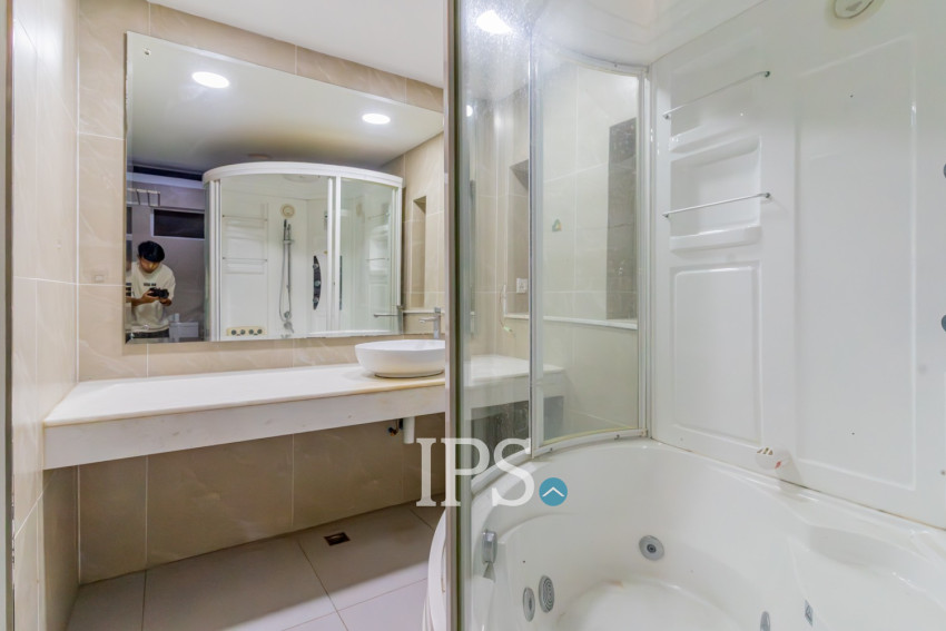 648 Sqm Commercial Building For Rent - Tumnob Tuek, BKK, Phnom Penh