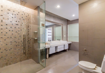 648 Sqm Commercial Building For Rent - Tumnob Tuek, BKK, Phnom Penh thumbnail