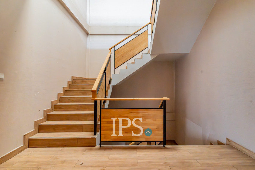 648 Sqm Commercial Building For Rent - Tumnob Tuek, BKK, Phnom Penh