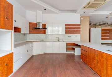 648 Sqm Commercial Building For Rent - Tumnob Tuek, BKK, Phnom Penh thumbnail