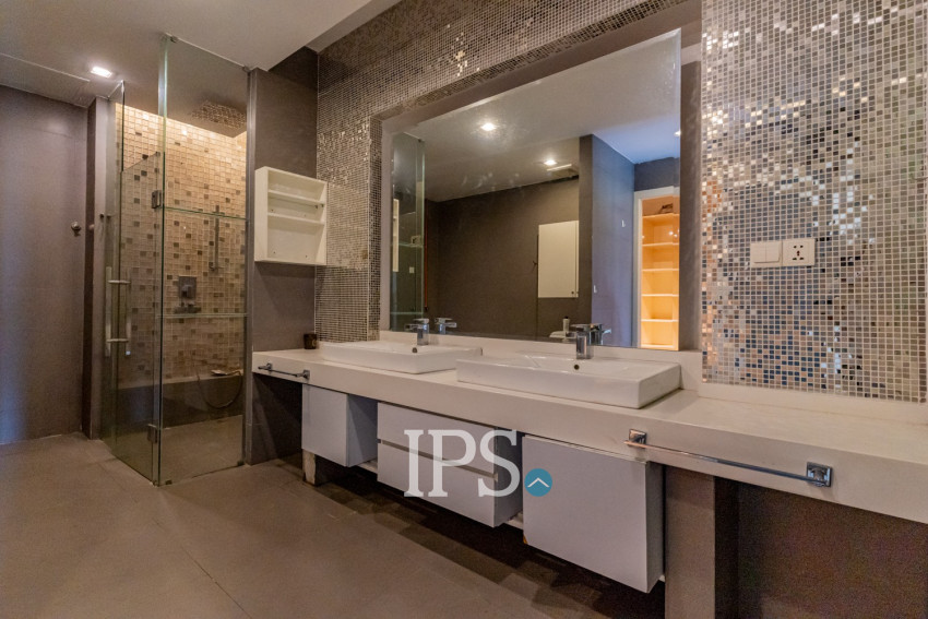 648 Sqm Commercial Building For Rent - Tumnob Tuek, BKK, Phnom Penh