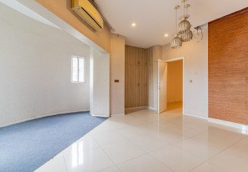 648 Sqm Commercial Building For Rent - Tumnob Tuek, BKK, Phnom Penh thumbnail