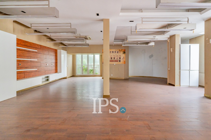 648 Sqm Commercial Building For Rent - Tumnob Tuek, BKK, Phnom Penh