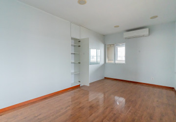 648 Sqm Commercial Building For Rent - Tumnob Tuek, BKK, Phnom Penh thumbnail