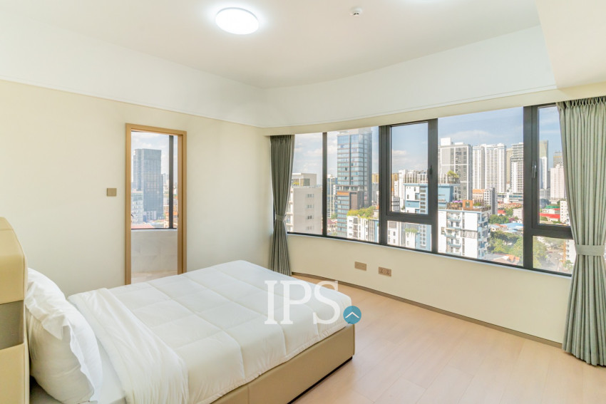 3 Bedroom Condo For Rent - Le Conde, BKK1, Phnom Penh