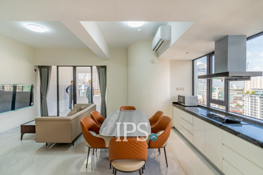 3 Bedroom Condo For Rent - Le Conde, BKK1, Phnom Penh