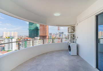 3 Bedroom Condo For Rent - Le Conde, BKK1, Phnom Penh thumbnail