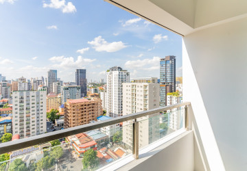 3 Bedroom Condo For Rent - Le Conde, BKK1, Phnom Penh thumbnail