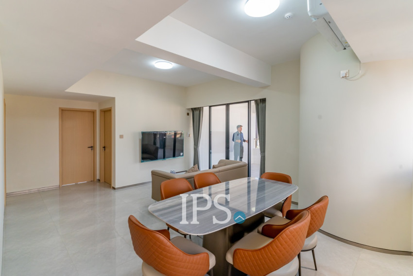 3 Bedroom Condo For Rent - Le Conde, BKK1, Phnom Penh