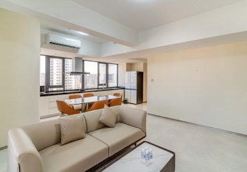 3 Bedroom Condo For Rent - Le Conde, BKK1, Phnom Penh thumbnail