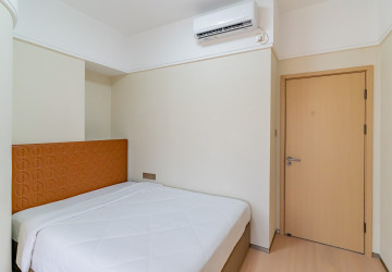 3 Bedroom Condo For Rent - Le Conde, BKK1, Phnom Penh thumbnail