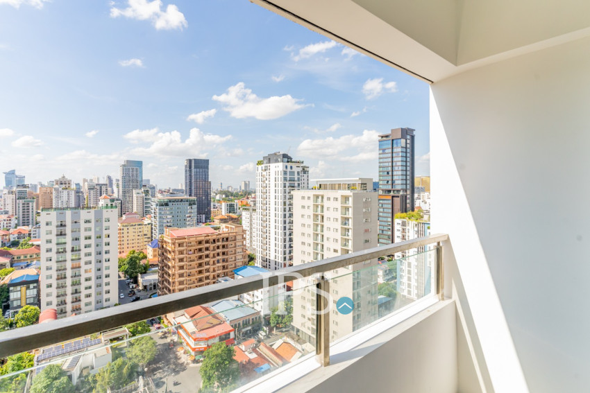3 Bedroom Condo For Rent - Le Conde, BKK1, Phnom Penh