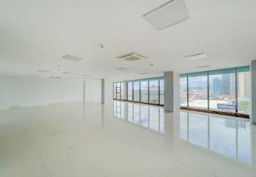 268 Sqm Office Space For Rent - Toul Tum Poung, Phnom Penh thumbnail