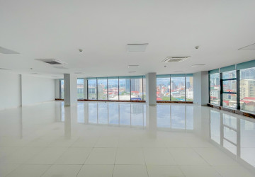 268 Sqm Office Space For Rent - Toul Tum Poung, Phnom Penh thumbnail