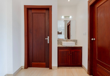 1 Bedroom Apartment For Rent - Sala Kamreuk, Siem Reap thumbnail