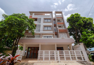 1 Bedroom Apartment For Rent - Sala Kamreuk, Siem Reap thumbnail