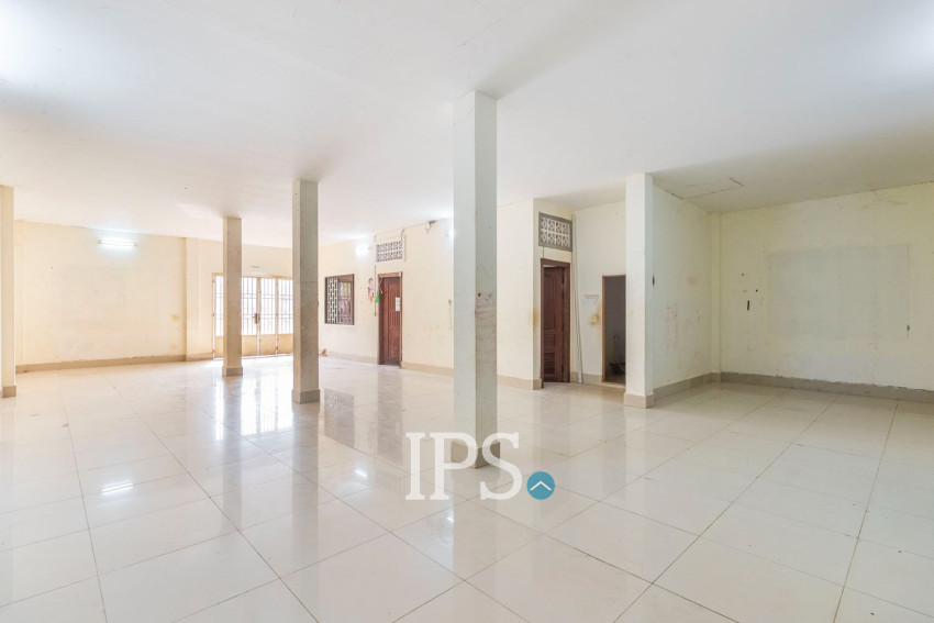 224 Sqm Warehouse For Rent - Chreav, Siem Reap