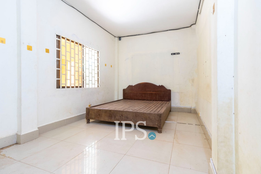 224 Sqm Warehouse For Rent - Chreav, Siem Reap