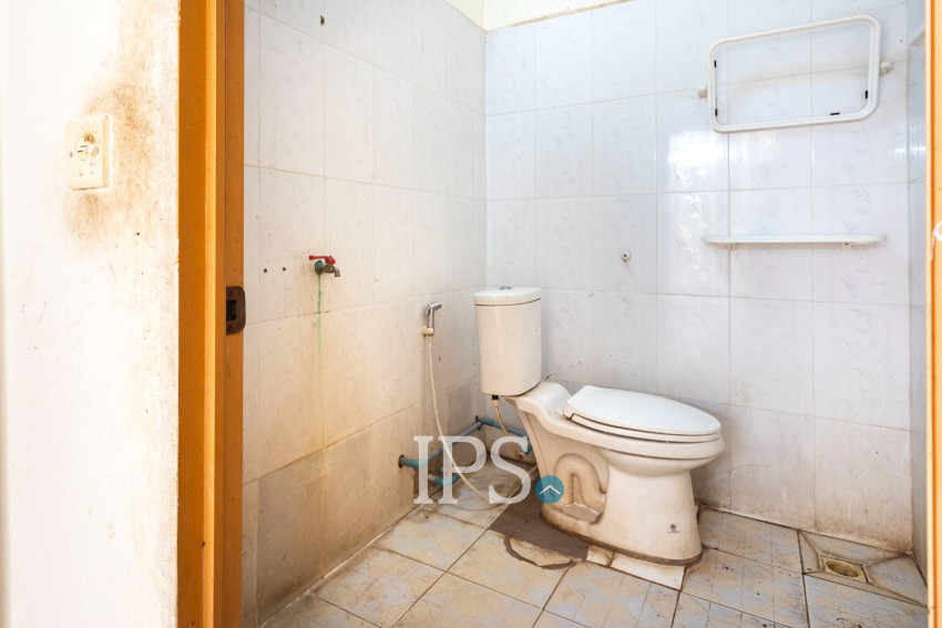 224 Sqm Warehouse For Rent - Chreav, Siem Reap