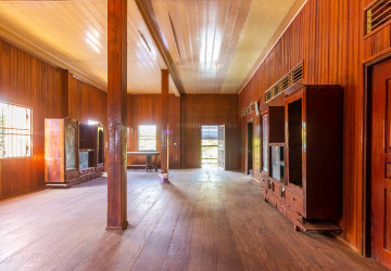 224 Sqm Warehouse For Rent - Chreav, Siem Reap thumbnail