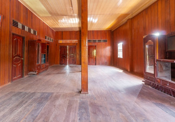 224 Sqm Warehouse For Rent - Chreav, Siem Reap thumbnail