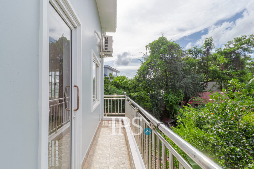 4 Bedroom House For Sale - Svay Dangkum, Siem Reap