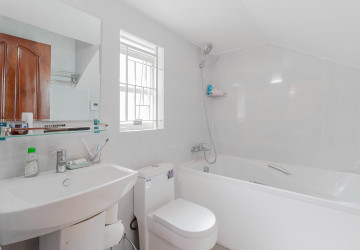 4 Bedroom House For Sale - Svay Dangkum, Siem Reap thumbnail