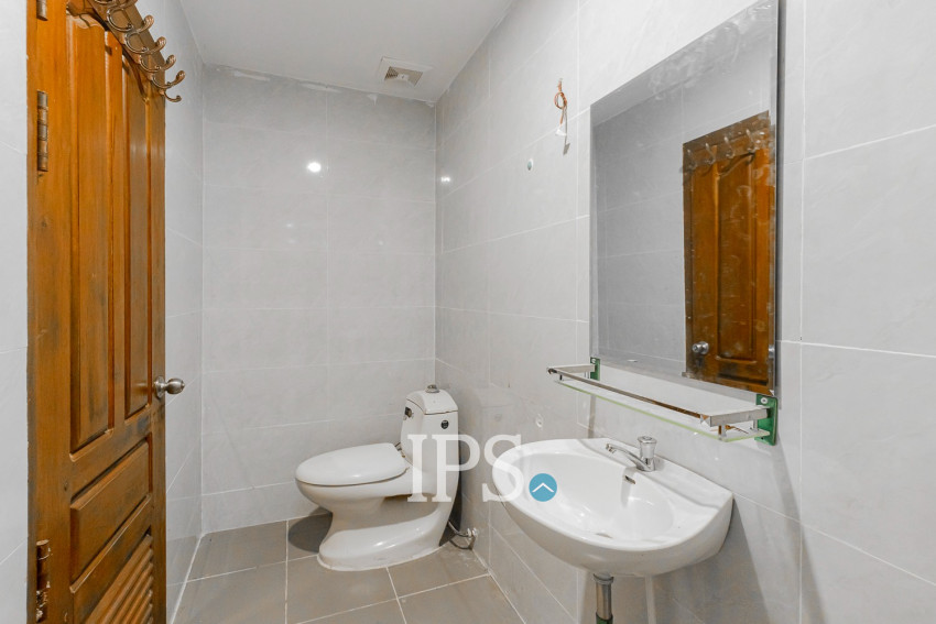 4 Bedroom House For Sale - Svay Dangkum, Siem Reap