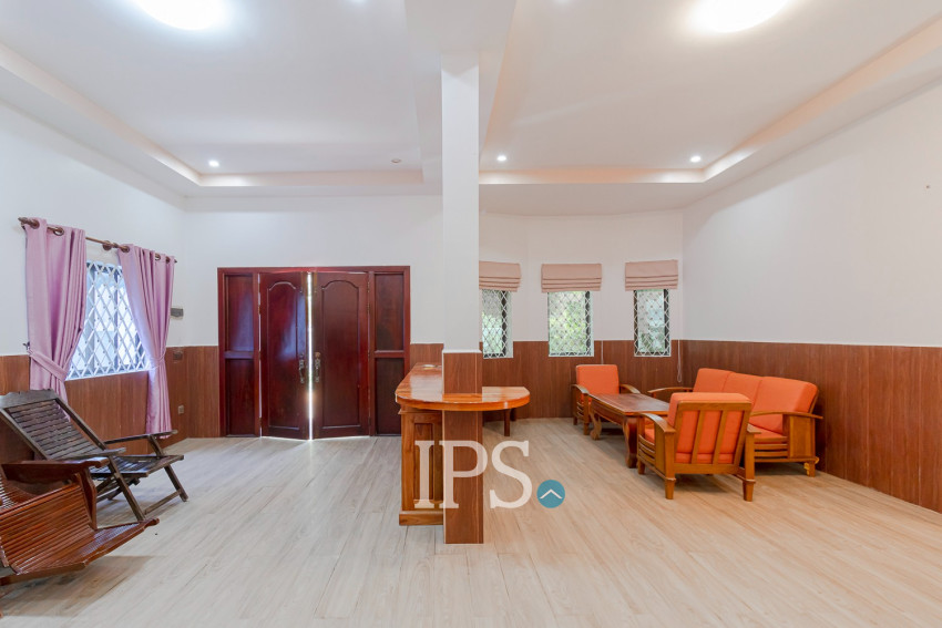 4 Bedroom House For Sale - Svay Dangkum, Siem Reap