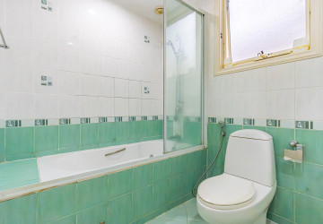 3 Bedroom Villa For Rent - Teuk Thla, Sen Sok, Phnom Penh thumbnail