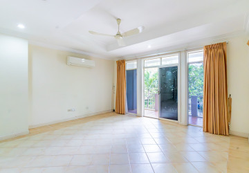 3 Bedroom Villa For Rent - Teuk Thla, Sen Sok, Phnom Penh thumbnail