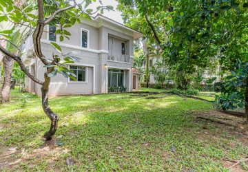 3 Bedroom Villa For Rent - Teuk Thla, Sen Sok, Phnom Penh thumbnail