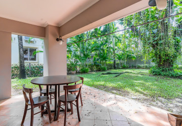 3 Bedroom Villa For Rent - Teuk Thla, Sen Sok, Phnom Penh thumbnail
