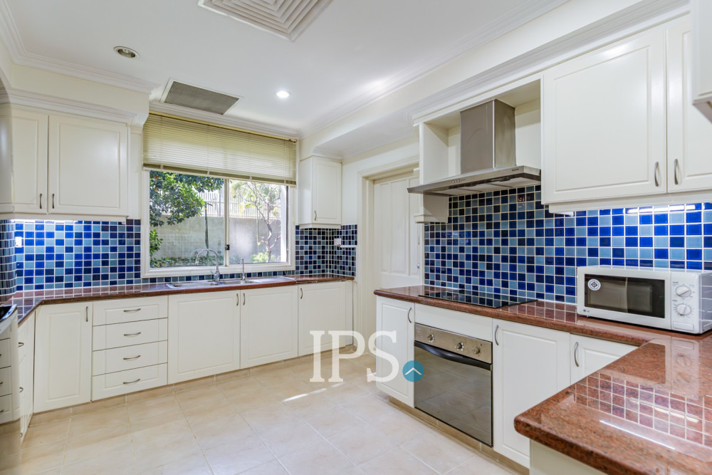 4 Bedroom Villa For Rent - Teuk Thla, Sen Sok, Phnom Penh - Image 7