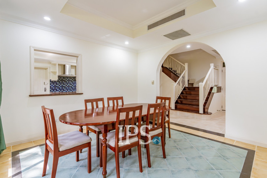 3 Bedroom Villa For Rent - Teuk Thla, Sen Sok, Phnom Penh