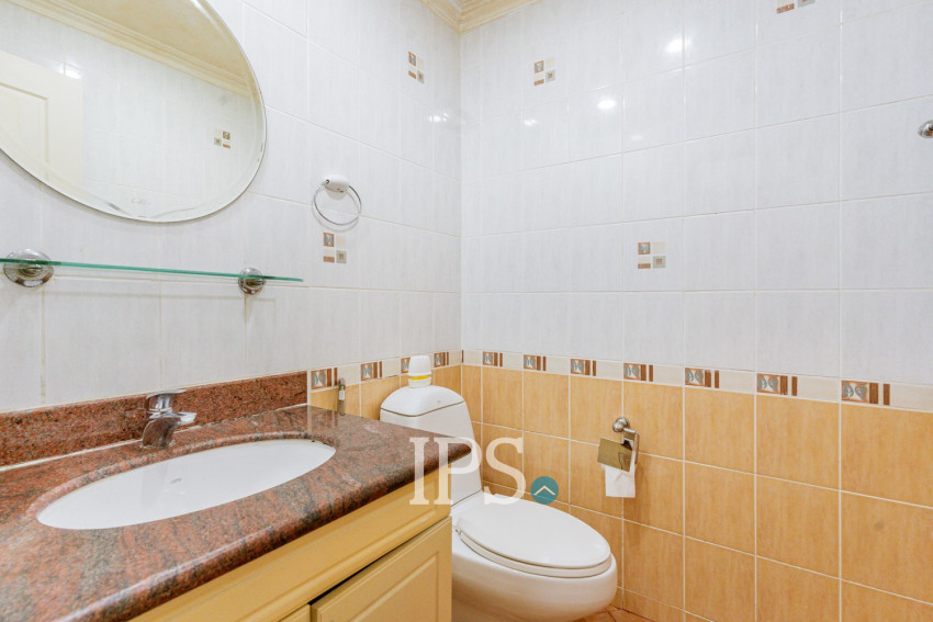 3 Bedroom Villa For Rent - Teuk Thla, Sen Sok, Phnom Penh