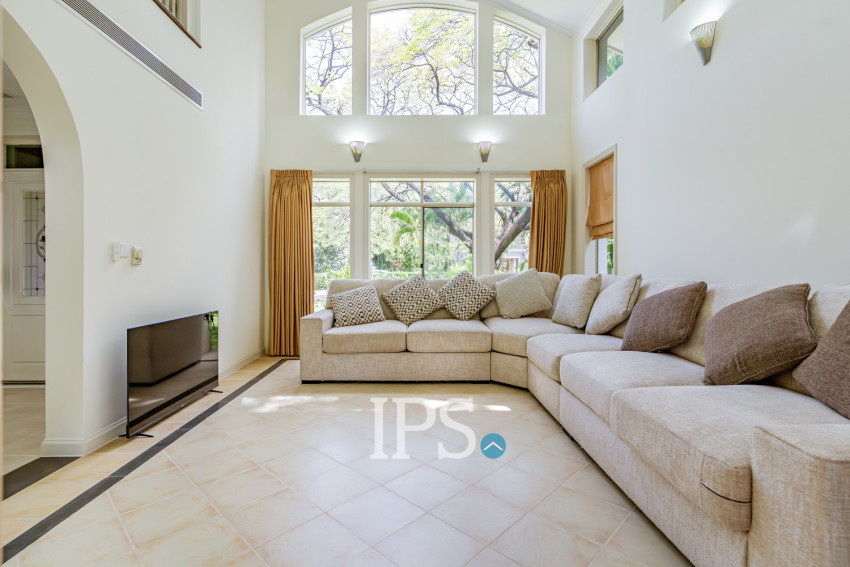 3 Bedroom Villa For Rent - Teuk Thla, Sen Sok, Phnom Penh