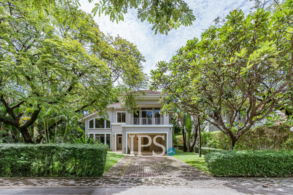 4 Bedroom Villa For Rent - Teuk Thla, Sen Sok, Phnom Penh