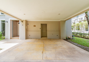 3 Bedroom Villa For Rent - Teuk Thla, Sen Sok, Phnom Penh thumbnail