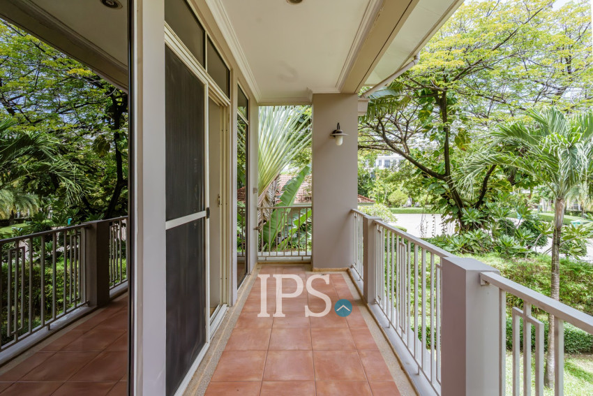 3 Bedroom Villa For Rent - Teuk Thla, Sen Sok, Phnom Penh