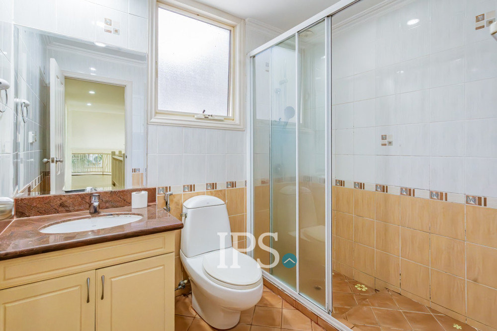 4 Bedroom Villa For Rent - Teuk Thla, Sen Sok, Phnom Penh - Image 26
