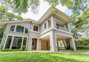 3 Bedroom Villa For Rent - Teuk Thla, Sen Sok, Phnom Penh thumbnail